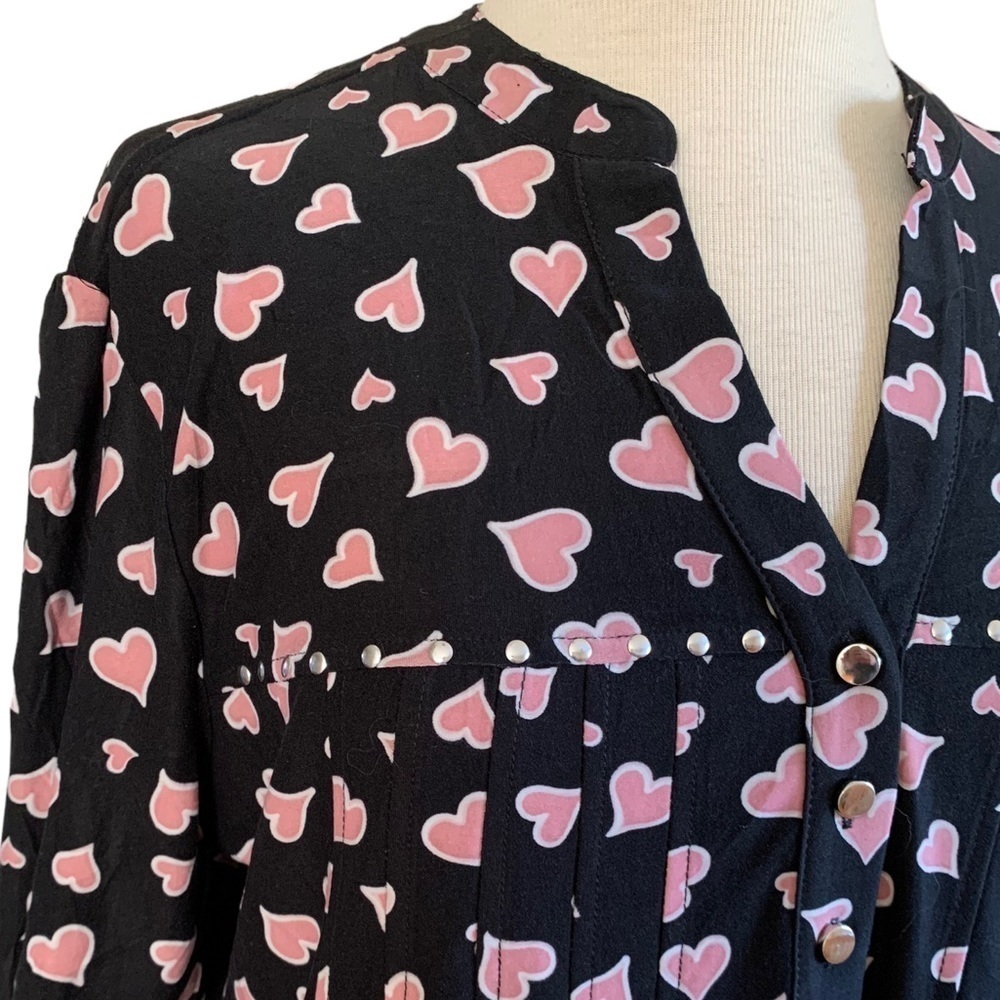 COCOMO 1X Black Pink hearts Plus Size 3/4 sleeve women’s Pintuck tunic blouse - Picture 7 of 13